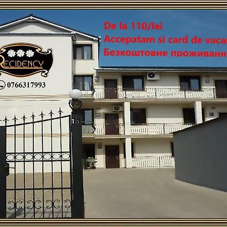 Pension Recidency Oradea Eksteriør billede