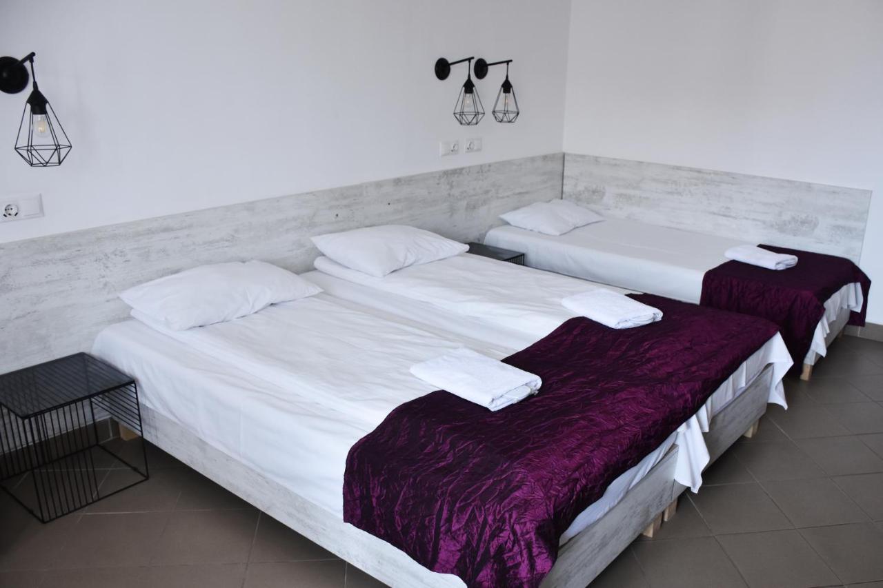 Pension Recidency Oradea Eksteriør billede